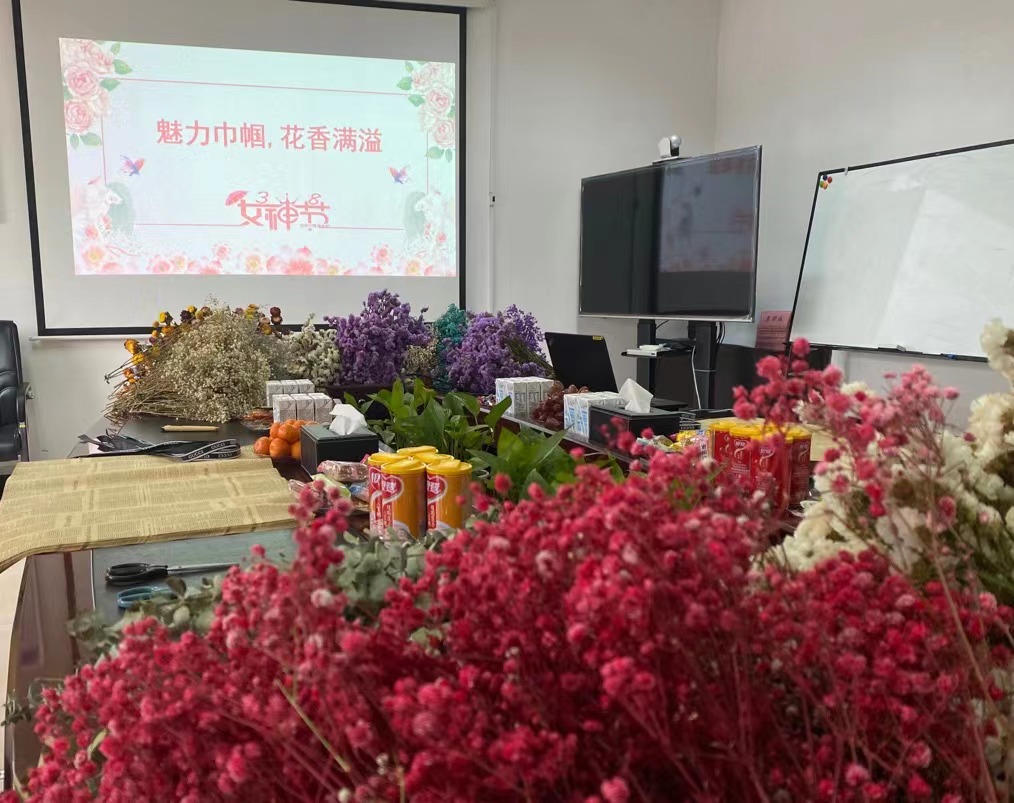 万搏网,宏明日望,株洲电子科技,湖南电容器,株洲电容器,电容器