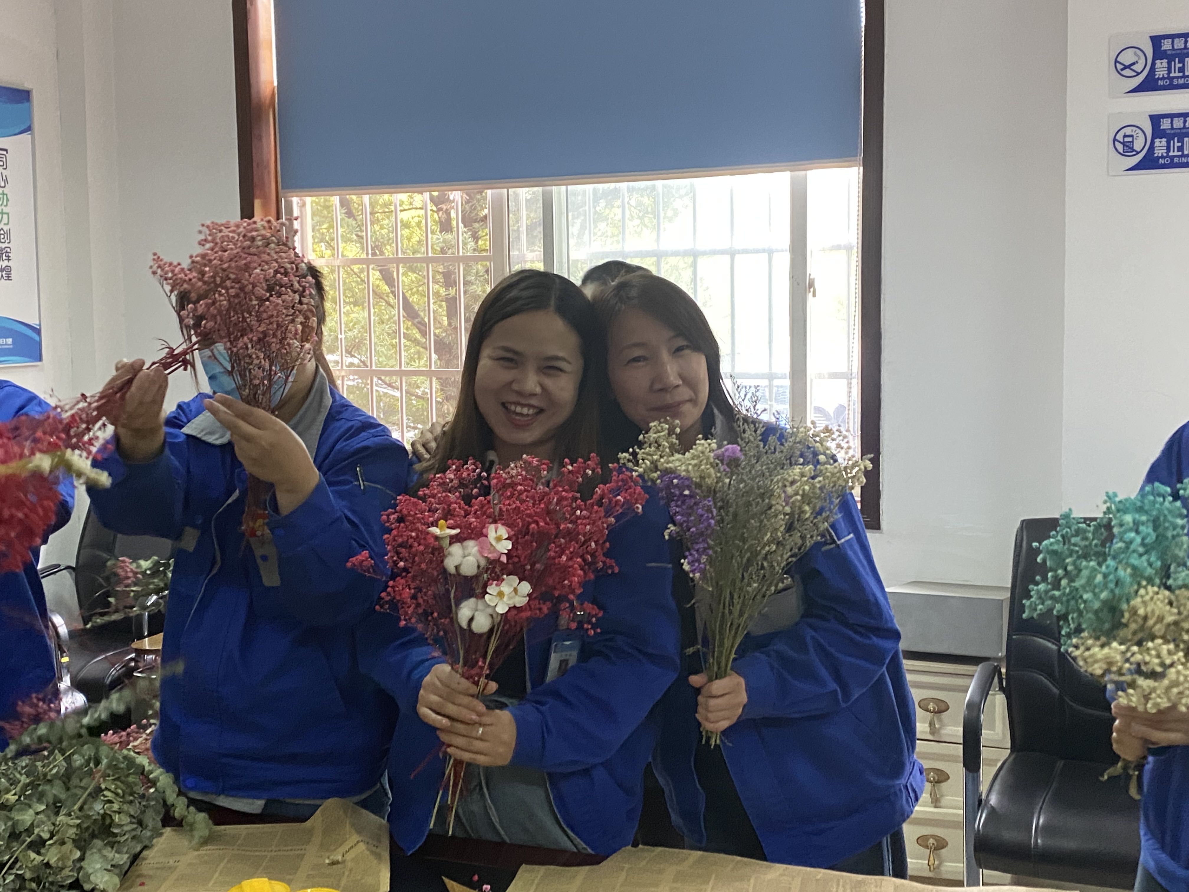 万搏网,宏明日望,株洲电子科技,湖南电容器,株洲电容器,电容器